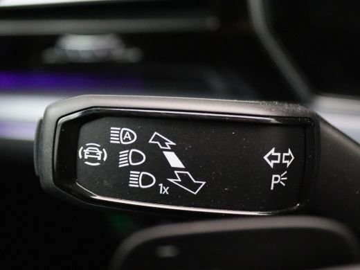 Volkswagen Touareg 3.0 TSi eHybrid 4MOTION R Edition 463PK DSG Pano-Schuifdak, Puglia Leder, 360gr. Camera, Stoelver... ActivLease financial lease