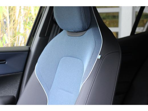 Volvo  EX30 Single Motor Extended Range Plus 69 kWh | Stuur/stoelverwarming | Getint glas | 19" Velgen | Harm... ActivLease financial lease