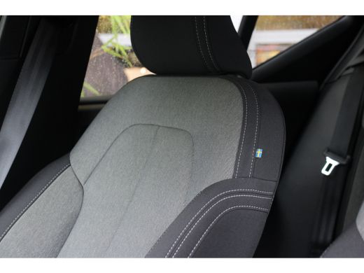 Volvo  XC40 2.0 B4 Plus Dark | Trekhaak | Camera | Harman/Kardon | Pilot Assist ActivLease financial lease