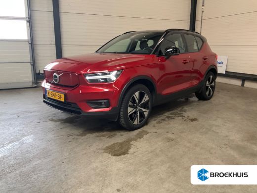 Volvo  XC40 Recharge P8 AWD R-Design Trekhaak wegklapbaar | 19" LM velgen | Getinte ramen achter | Airco | Na...