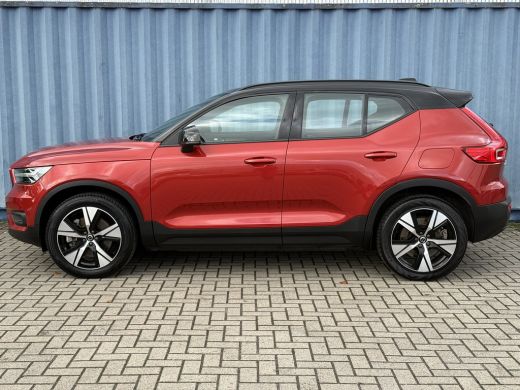 Volvo  XC40 Recharge P8 AWD R-Design Trekhaak wegklapbaar | Panoramisch schuif/kanteldak | 19" LM velgen | Ge... ActivLease financial lease
