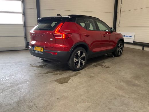 Volvo  XC40 Recharge P8 AWD R-Design Trekhaak wegklapbaar | 19" LM velgen | Getinte ramen achter | Airco | Na... ActivLease financial lease