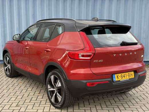 Volvo  XC40 Recharge P8 AWD R-Design Trekhaak wegklapbaar | Panoramisch schuif/kanteldak | 19" LM velgen | Ge... ActivLease financial lease