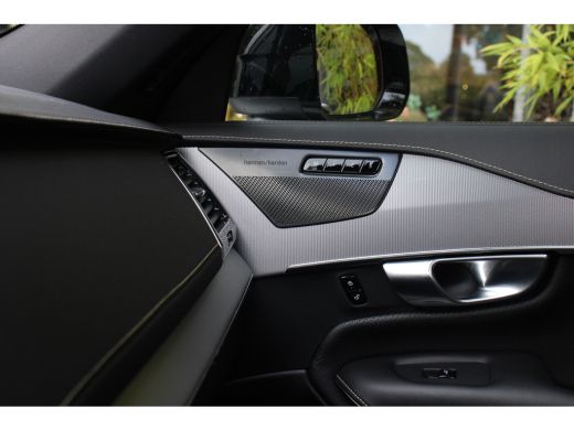 Volvo  XC90 2.0 T8 Recharge AWD R-Design | Panoramadak | Harman/Kardon | 22" Velgen | Pilot Assist | Memory ActivLease financial lease