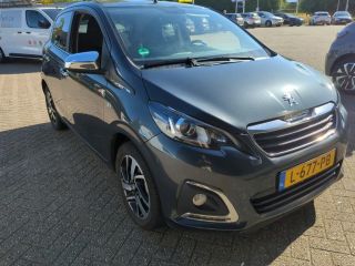 Peugeot 108 1.0 e-VTi Allure | Navi by app | Camera | Climate control | Lichtmetaal | 27.500km |