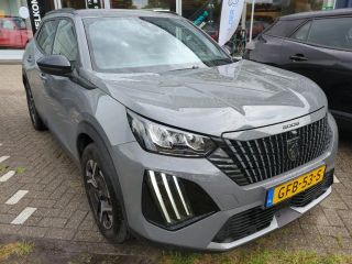 Peugeot 2008 1.2 PureTech 100 Allure | Navigatie | Camera voor + achter | Apple carplay | Nieuw model | 25.000...