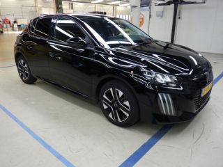 Peugeot 208 1.2 PureTech 100 Allure | Navigatie | Camera | Apple carplay | Nieuw model | 37.500km |