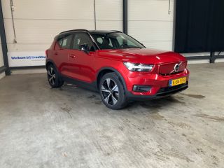 Volvo  XC40 Recharge P8 AWD R-Design Trekhaak wegklapbaar | 19" LM velgen | Getinte ramen achter | Airco | Na...