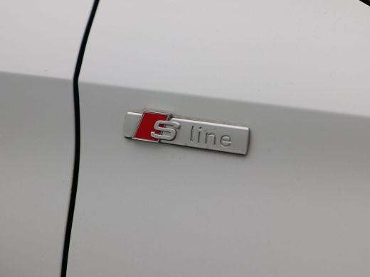 Audi A3 Sportback 40 TFSi e 204 Pk Automaat S-Line | Full LED | 18 Inch | Adaptive Cruise | App Connect |... ActivLease financial lease