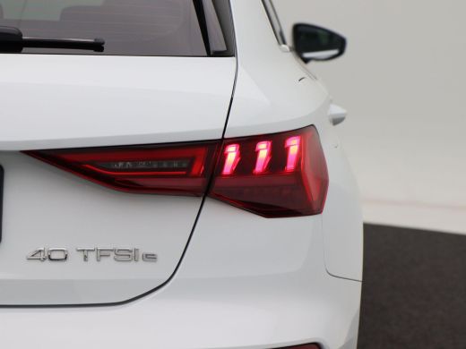 Audi A3 Sportback 40 TFSi e 204 Pk Automaat S-Line | Full LED | 18 Inch | Adaptive Cruise | App Connect |... ActivLease financial lease