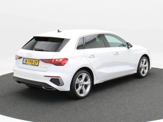 Audi A3 Sportback 40 TFSi e 204 Pk Automaat S-Line | Full LED | 18 Inch | Adaptive Cruise | App Connect |... ActivLease financial lease