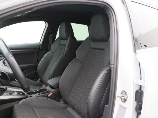 Audi A3 Sportback 40 TFSi e 204 Pk Automaat S-Line | Full LED | 18 Inch | Adaptive Cruise | App Connect |... ActivLease financial lease
