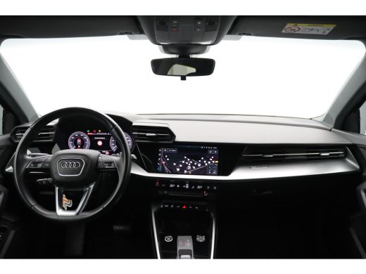 Audi A3 Sportback 45 TFSI e S edition Competition | Achterbank in delen neerklapbaar | Achteruitrijcamera... ActivLease financial lease