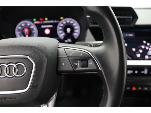 Audi A3 Sportback 45 TFSI e S edition Competition | Achterbank in delen neerklapbaar | Achteruitrijcamera... ActivLease financial lease