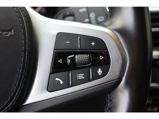 BMW 5 Serie Touring 530e 292PK X-DRIVE HIGH EXECUTIVE M-SPORT / NAVI / LEDER / FULL-LED / CLIMA / PDC / 18" L... ActivLease financial lease