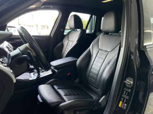 BMW X3 xDrive30e Executive LEDER | CAMERA | KEYLESS | HEAD - UP | CARPLAY | ELEKTR TREKHAAK | ActivLease financial lease