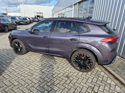 CUPRA Terramar 1.5 TSI e-Hybrid VZ Performance 272pk | Apple Carplay Android Auto | Elektrisch glazen panorama-d... ActivLease financial lease