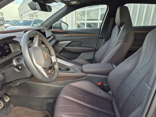 CUPRA Terramar 1.5 TSI e-Hybrid VZ Performance 272pk | Apple Carplay Android Auto | Elektrisch glazen panorama-d... ActivLease financial lease
