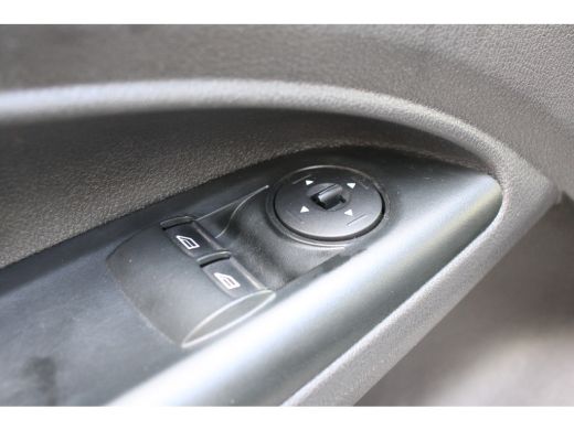 Ford Transit Connect 1.5 TDCI L2 ECONOMY EDITION | NL-AUTO! | DEALER OH! | TREKHAAK | CRUISE | AIRCO | 1 EIGENAAR! ActivLease financial lease