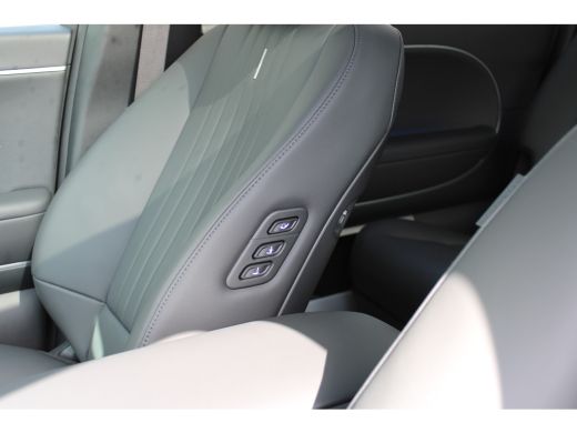 Hyundai IONIQ 9 9 Lounge AWD+ 7p. 110.3 kWh | 21-inch lichtmetalen velgen | Schuifkanteldak | Verschuifbare achte... ActivLease financial lease