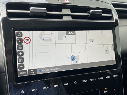 Hyundai Tucson 1.6 T-GDI 265pk PHEV Comfort Smart 4WD | Climate | Camera | Carplay | Keyless | Navigatie | Full ... ActivLease financial lease