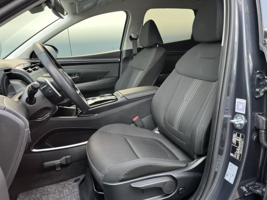 Hyundai Tucson 1.6 T-GDI 265pk PHEV Comfort Smart 4WD | Climate | Camera | Carplay | Keyless | Navigatie | Full ... ActivLease financial lease