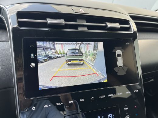 Hyundai Tucson 1.6 T-GDI 265pk PHEV Comfort Smart 4WD | Climate | Camera | Carplay | Keyless | Navigatie | Full ... ActivLease financial lease