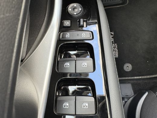 Hyundai Tucson 1.6 T-GDI PHEV 265 PK Comfort Smart 4WD | Climate | Camera | Carplay | Keyless | Navigatie | Full... ActivLease financial lease