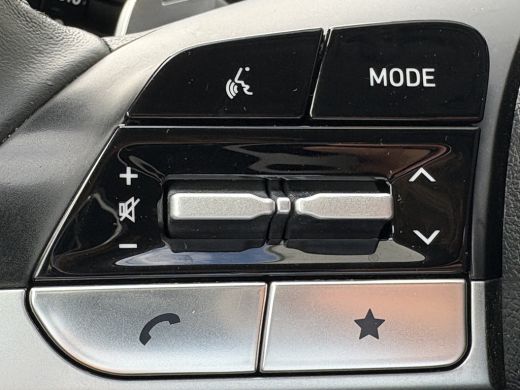 Hyundai Tucson 1.6 T-GDI PHEV 265 PK Comfort Smart 4WD | Climate | Camera | Carplay | Keyless | Navigatie | Full... ActivLease financial lease