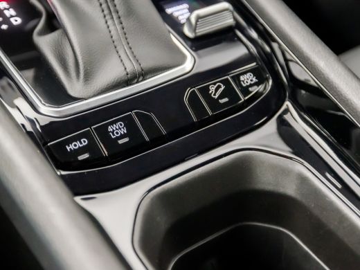 Jeep Compass 4xe 240 Plug-in Hybrid S Black Sport 240Pk Automaat (VIRTUAL COCKPIT, APPLE CARPLAY, GROOT NAVI, ... ActivLease financial lease