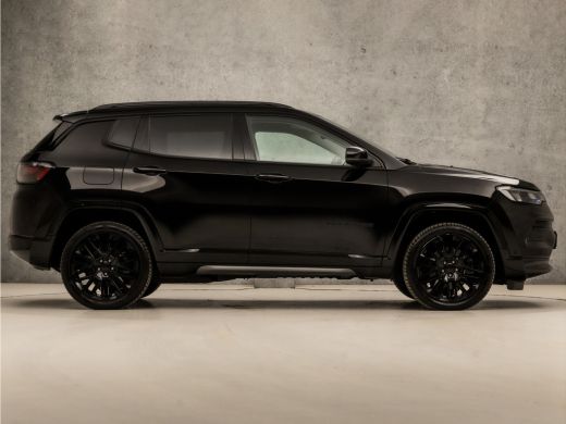 Jeep Compass 4xe 240 Plug-in Hybrid S Black Sport 240Pk Automaat (VIRTUAL COCKPIT, APPLE CARPLAY, GROOT NAVI, ... ActivLease financial lease