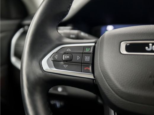 Jeep Compass 4xe 240 Plug-in Hybrid S Black Sport 240Pk Automaat (VIRTUAL COCKPIT, APPLE CARPLAY, LEDER, STUUR... ActivLease financial lease