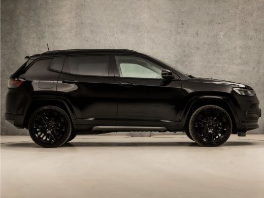 Jeep Compass 4xe 240 Plug-in Hybrid S Black Sport 240Pk Automaat (VIRTUAL COCKPIT, APPLE CARPLAY, LEDER, STUUR... ActivLease financial lease