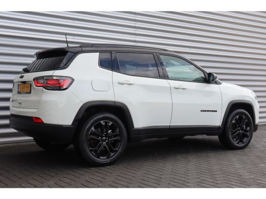 Jeep Compass 4XE 240PK PLUG-IN HYBRID ELECTRIC UPLAND AUTOMAAT / NAVI / LEDER / CLIMA / FULL-LED / CAMERA / 18... ActivLease financial lease
