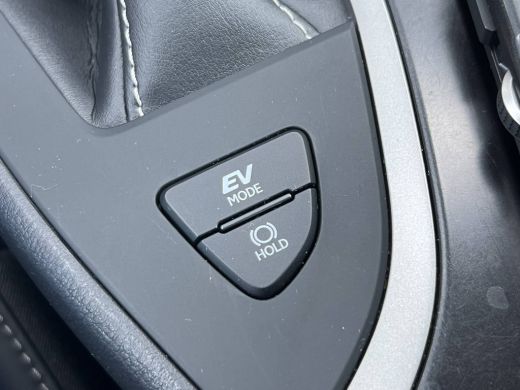 Lexus UX 250h Style+ Edition | Leder | Camera | Carplay | 18 inch | Dodehoek ActivLease financial lease