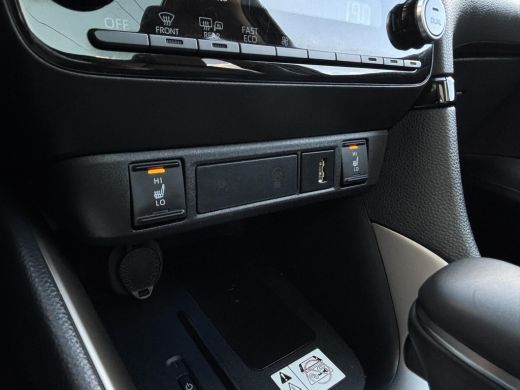 Mazda 2 Hybrid Hybrid 1.5 Select | Stoel/stuur verwarming | Achteruitrij camera | Led lampen | Panorama dak | Kl... ActivLease financial lease