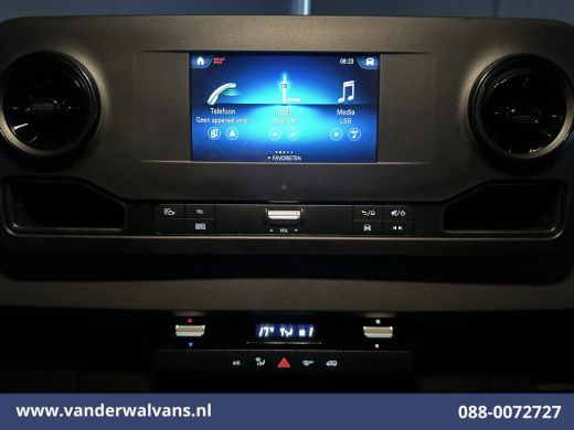 Mercedes-Benz Sprinter 317CDI 170pk L2H2 Airco | Camera | Apple Carplay | Android Auto | Trekhaak MBUX, Bijrijdersbank ActivLease financial lease