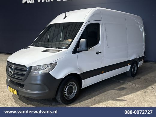 Mercedes-Benz Sprinter 317CDI 170pk L2H2 Airco | Camera | Apple Carplay | Android Auto | Trekhaak MBUX, Bijrijdersbank ActivLease financial lease
