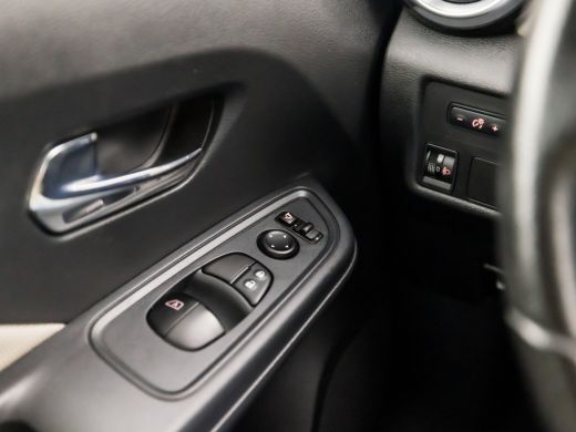Nissan Micra 0.9 IG-T N-Connecta Sport (NAVIGATIE, CLIMATE, CAMERA, SPORTSTOELEN, GETINT GLAS, CRUISE, LM VELG... ActivLease financial lease