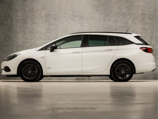 Opel Astra Sports Tourer 1.2 Innovation Sport (APPLE CARPLAY, CAMERA, GROOT NAVIGATIE, ADAPTIVE CRUISE, LEDE... ActivLease financial lease