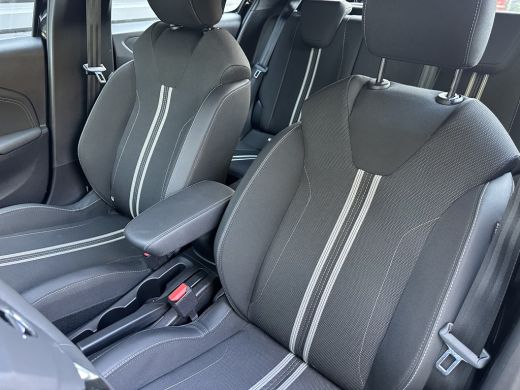 Opel Corsa 1.2 100PK Turbo GS | CAMERA| PARKEERSENSOREN V+A| CRUISE CONTROL| DAB| DODEHOEK DETECTIE| ActivLease financial lease