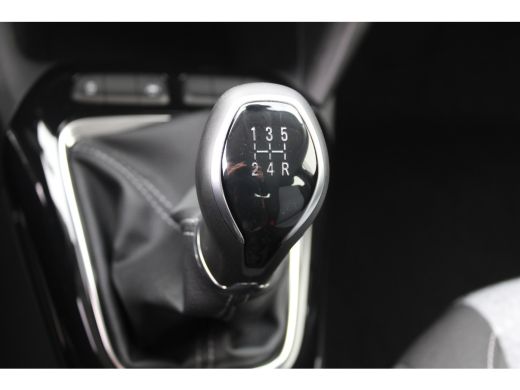 Opel Corsa Edition | Dode hoek waarschuwing | Draadloze Apple Carplay en Android Auto | LED koplampen met LE... ActivLease financial lease