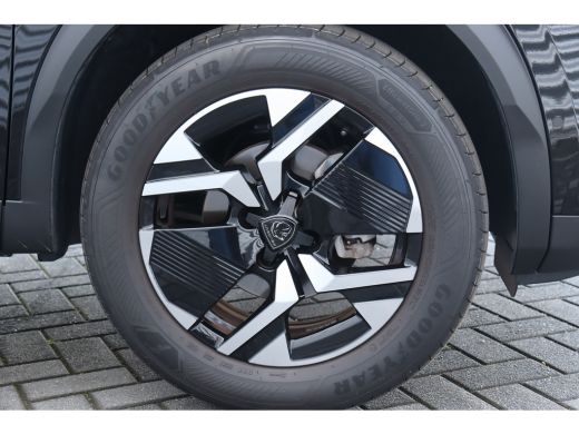 Peugeot 2008 1.2 PURETECH 130PK GT PACK AUTOMAAT / NAVI / LEDER / CLIMA / LED / PDC / 17" LMV / KEYLESS / ALCA... ActivLease financial lease