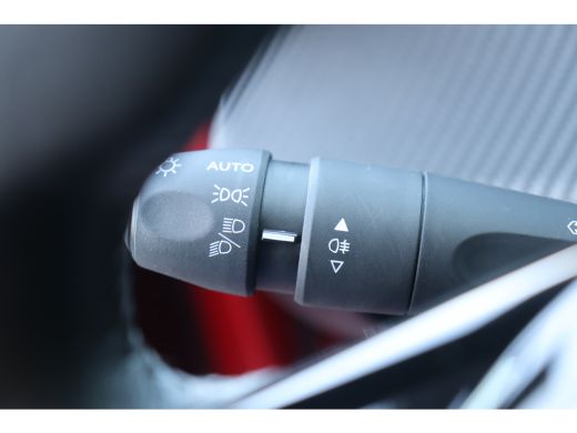 Peugeot 208 1.2 PURETECH 100PK ACTIVE PACK / NAVI / CLIMA / LED / PDC / 16" LMV / BLUETOOTH / CRUISECONTROL /... ActivLease financial lease