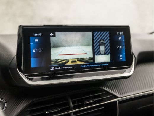Peugeot 208 1.2 PureTech Allure Sport Automaat (VIRTUAL COCKPIT, APPLE CARPLAY, GROOT NAVI, LEDER, 360 CAMERA... ActivLease financial lease