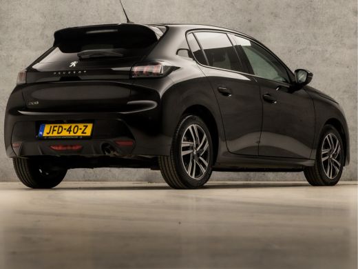 Peugeot 208 1.2 PureTech Allure Sport Automaat (VIRTUAL COCKPIT, APPLE CARPLAY, GROOT NAVI, LEDER, 360 CAMERA... ActivLease financial lease