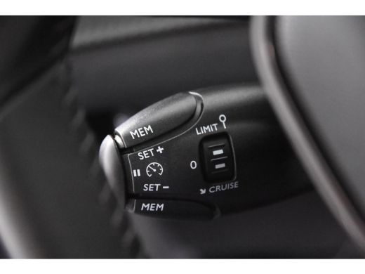 Peugeot 208 Allure *1ste eigenaar*Navigatie*Carplay*Cruise Control* ActivLease financial lease