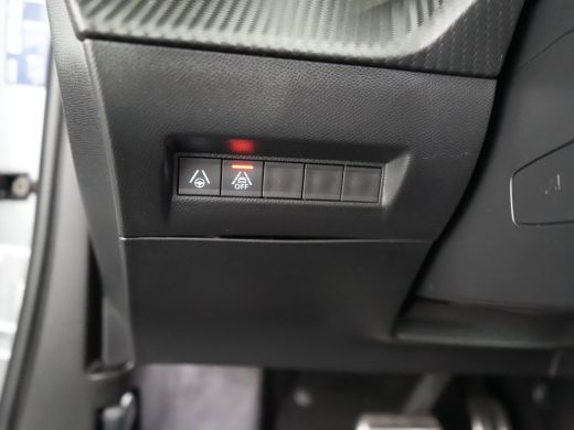 Peugeot e-2008 EV GT Pack 50 kWh | Achteruitrijcamera | Airco (automatisch) | Apple Carplay/Android Auto|telefoo... ActivLease financial lease