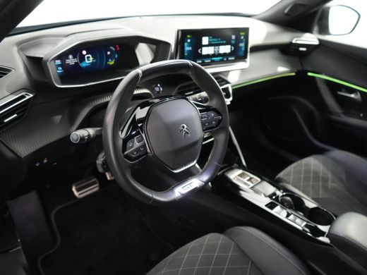 Peugeot e-2008 EV GT Pack 50 kWh | Achteruitrijcamera | Airco (automatisch) | Apple Carplay/Android Auto|telefoo... ActivLease financial lease