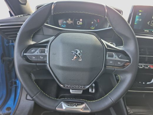Peugeot e-2008 EV GT Pack 50 kWh Leder/Alcantara | Panoramadak | Stoel + Voorruitverwarming ActivLease financial lease